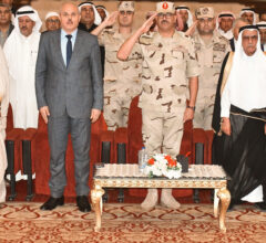 قيادة الجيش الثاني الميداني تستقبل شيوخ وعواقل وممثلى المجتمع المدني بشمال سيناء