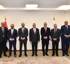 من جانبهم أعرب ممثلو الشركة التي تم توقيع العقود معها، عن سعادتهم بالتعاون مع شركات الإنتاج الحربي نظرًا لما تتميز به من إمكانيات تصنيعية وتكنولوجية وفنية وبشرية وبنية تحتية متميزة وهو ما انعكس على جودة وكفاءة المنتجات التي تقوم بتصنيعها وهو ما لمسوه خلال إطلاعهم على منتجات الإنتاج الحربي بمعرض "EDEX 2025" والتي تعكس مساعي التطوير التي تقوم بها الوزارة لتعزيز دورها في مختلف المجالات وعلى رأسها مجال التصنيع العسكري، وهو ما يمهد الطريق لتحقيق تعاون مثمر يعود بالنفع على الطرفين، كما أعربوا عن سعادتهم بالمشاركة في النسخة الرابعة من المعرض الدولي للصناعات الدفاعية "EDEX 2025" الذي يعكس مدى التقدم الذي وصلت إليه مصر في صناعاتها العسكرية.