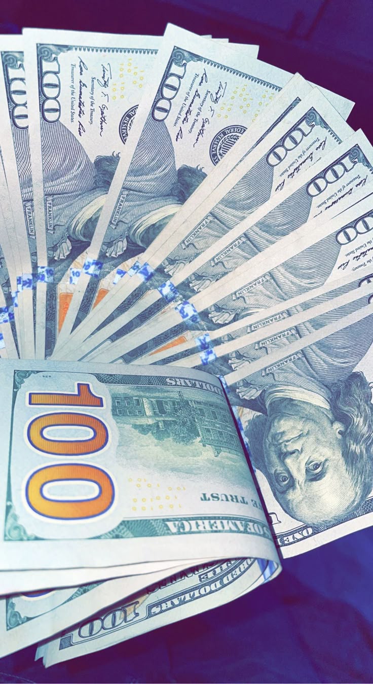 استقرار أسعار العملات الأجنبية أمام الجنيه بالبنوك المصرية اليوم-عربي نيوز