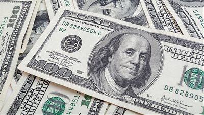 هدوء الدولار بالبنوك المصرية اليوم.. استقرار رغم التحديات