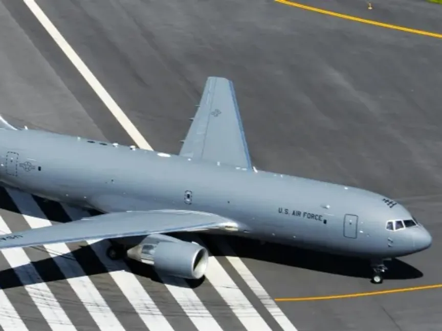KC-46 الإسرائيلية.. 94 ألف كجم وقود يوسّع مدى الضربات