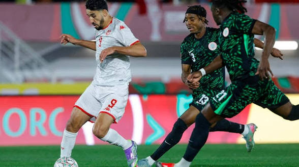 200 ألف يورو يعيد رينارد لإنقاذ تونس في المونديال