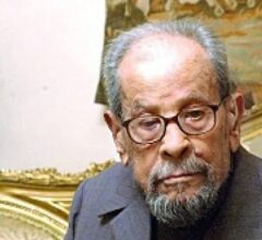 20 عامًا على رحيل نجيب محفوظ.. 5 محطات صنعت أسطورته