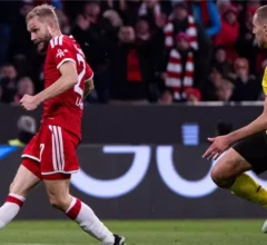 بايرن ميونخ يتعثر أمام دورتموند بتعادل مثير في الدوري الألماني