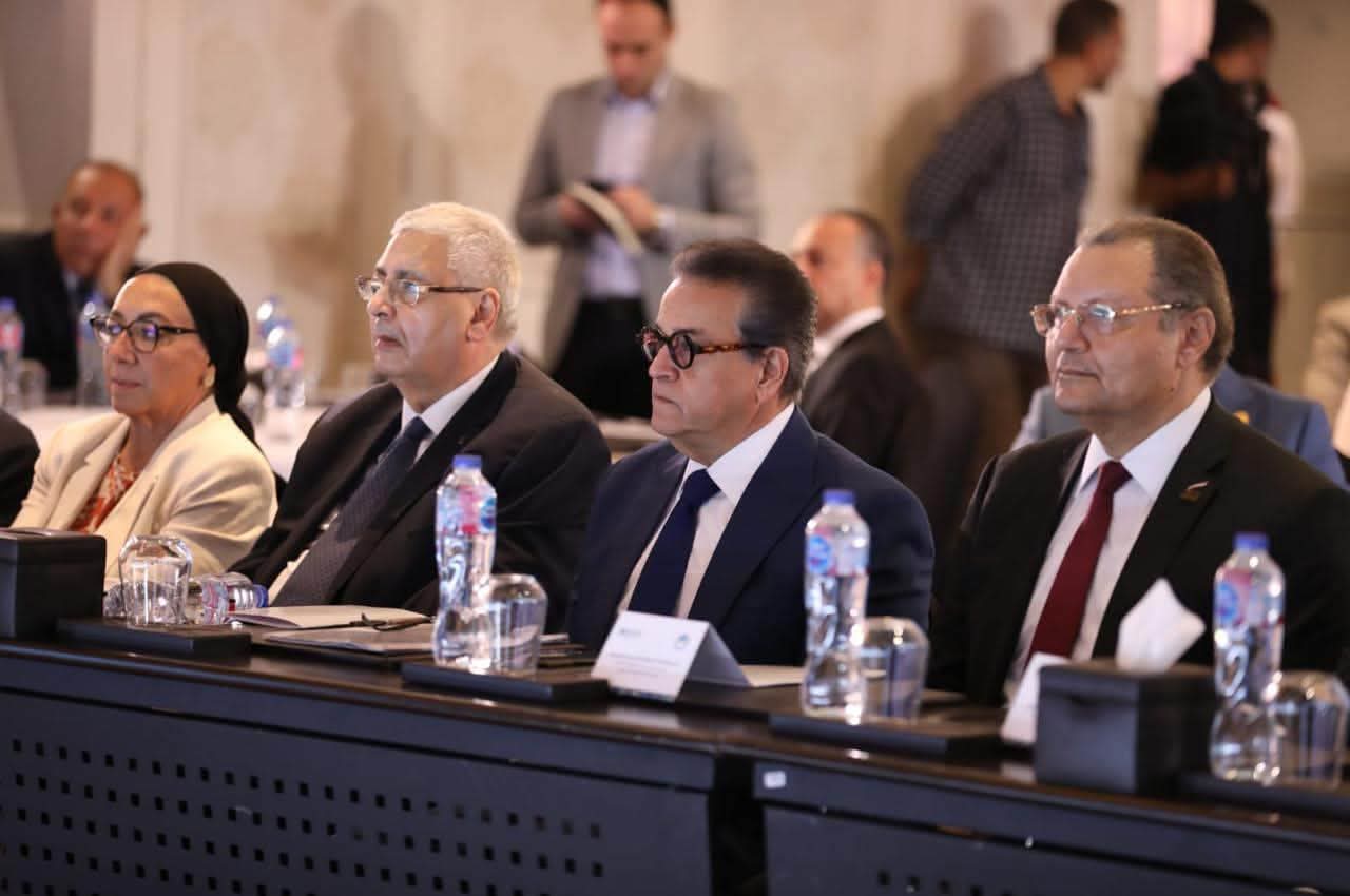 وزير الصحة: 964 منشأة و37 ألف متدرب لتعزيز سلامة المرضى في مصر
